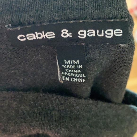 Cable & Gauge Peplum Bell Sleeved‎ Charcoal Sweater Ribbed Peplum Knit Top - Picture 9 of 10